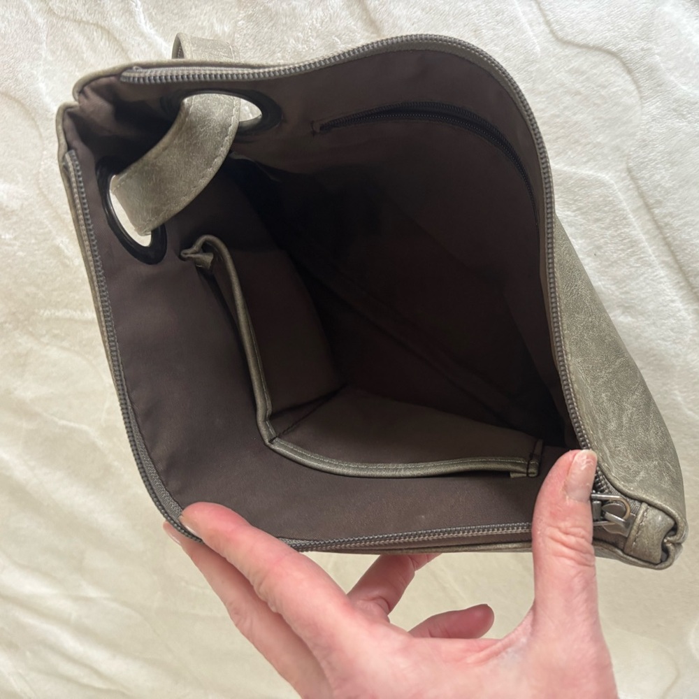 Elegant Gray Women's Handbag - Picture 3 of 3